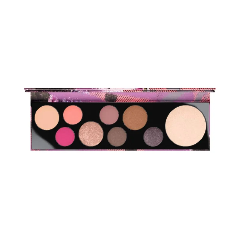 Mac Girls Risk Taker Eyeshadow Palette